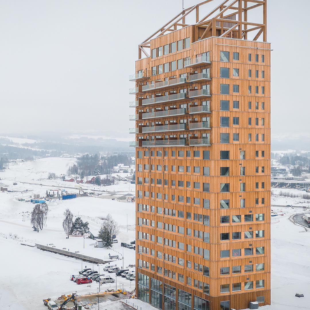 Самое высокое деревянное здание — Mjøstårnet Tower