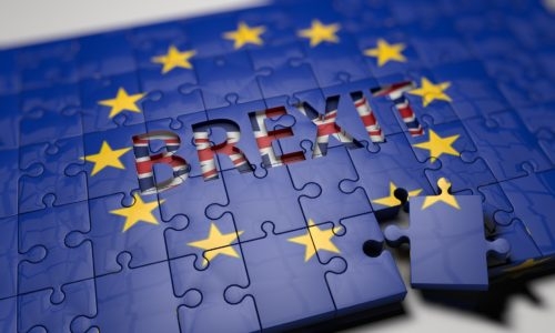 Fintech может потерпеть крах, но британский Brexit увеличит биткойны